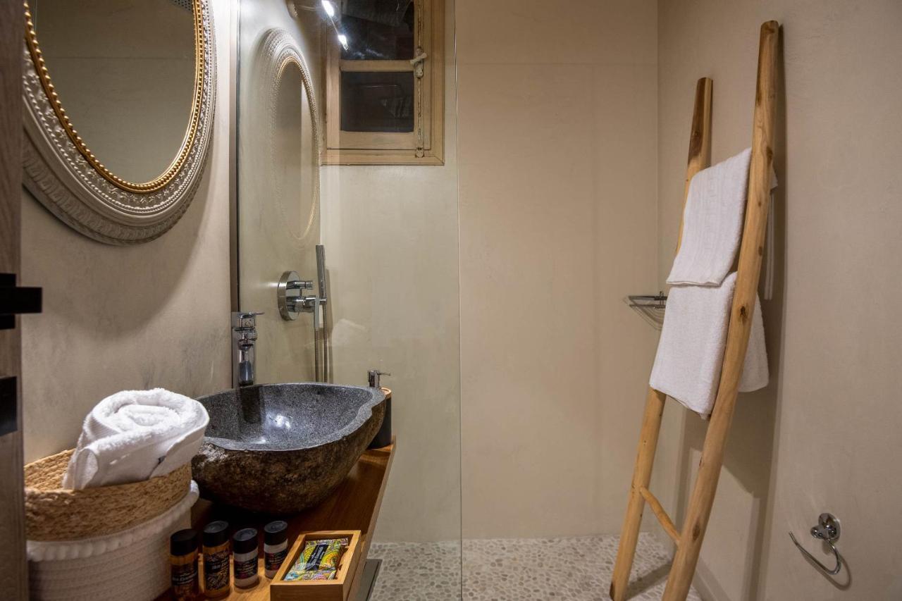 Voyaz Boutique Apartments & Suites -Old Town Rhodes City Buitenkant foto