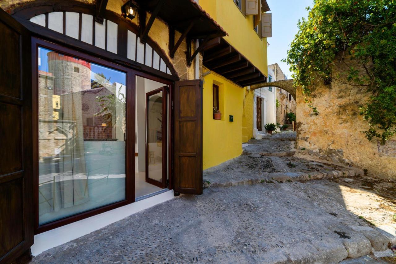 Voyaz Boutique Apartments & Suites -Old Town Rhodes City Buitenkant foto
